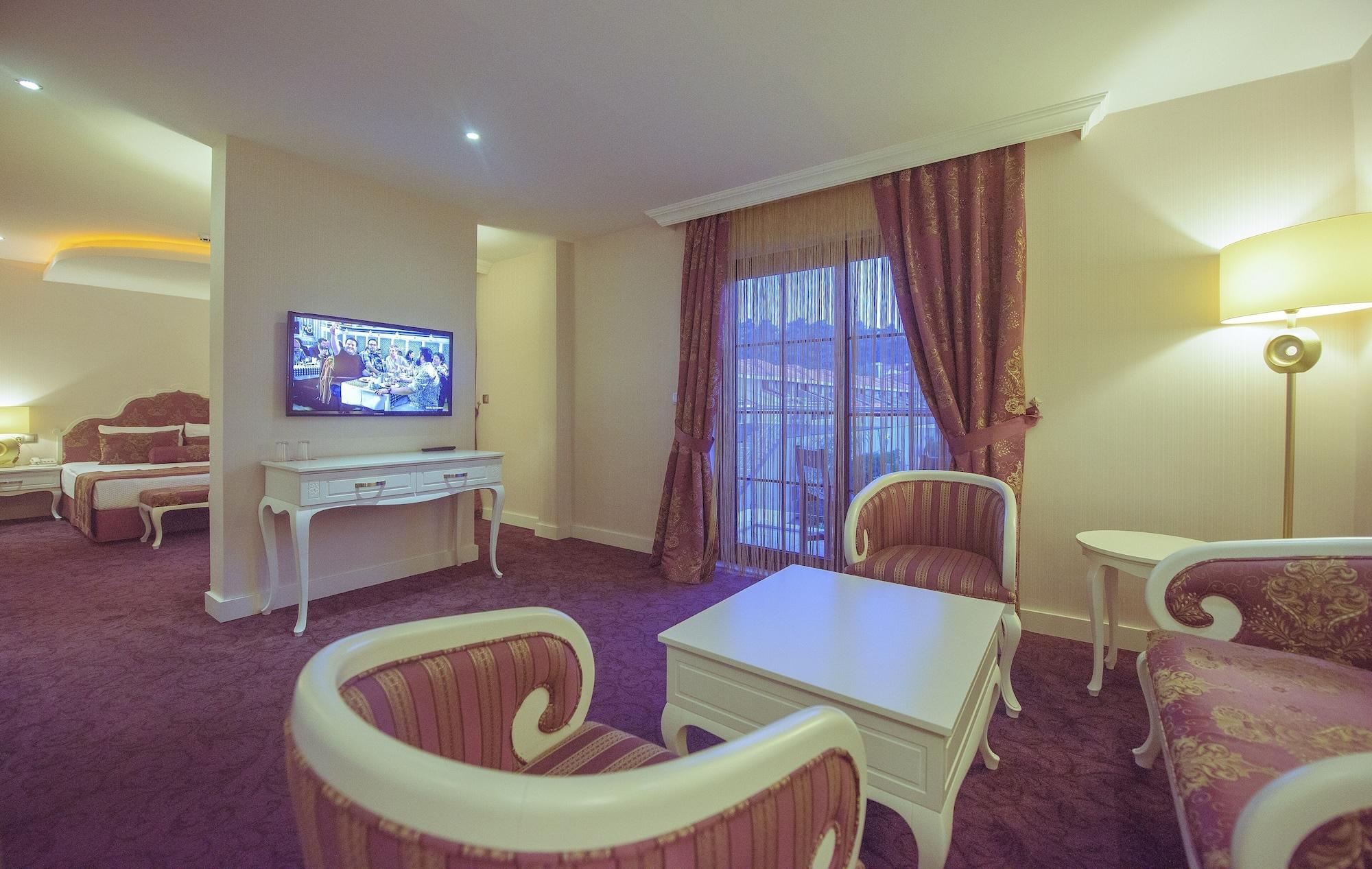 Han Deluxe Hotel Ölüdeniz Buitenkant foto